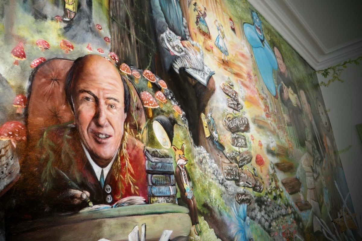 A cena con Harry Potter e Willy Wonka? I menu favolosi di A Peculiar Tea di Belfast