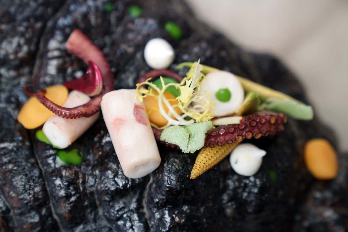 Polpo alla piastra Apri la porta e scii. Dove? Al Romantik Hotel Cappella MANCANO FOTO