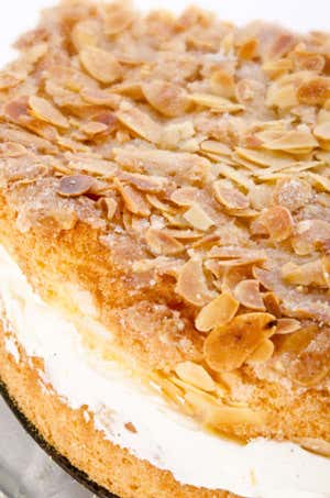 Alla ricerca dell'artigianalità di nicchiaI buoni dolci del forno- pasticceria Sereni - Italia a Tavola