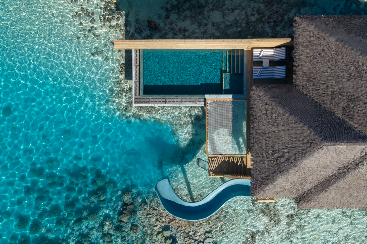 Al Sun Siyam Vilu Reef 50 nuove ville overwater con scivolo privato