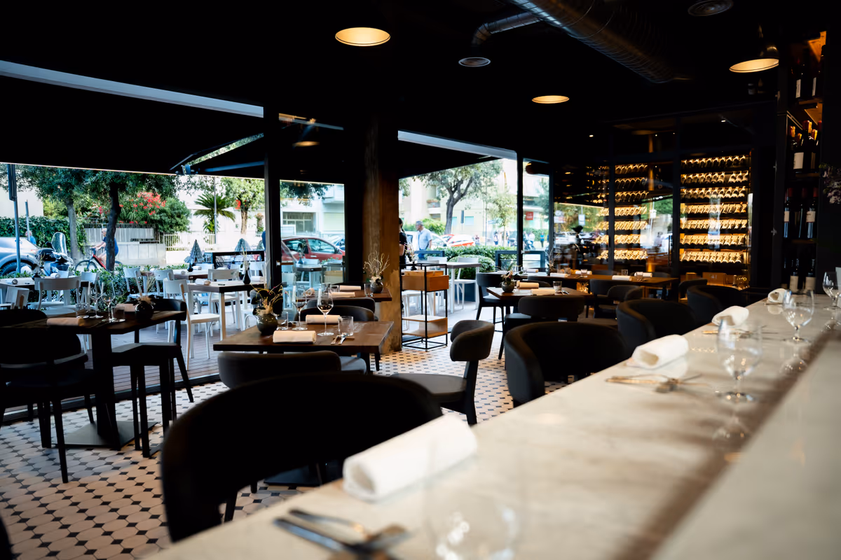 La sala della Brasserie di Simone Nardoni