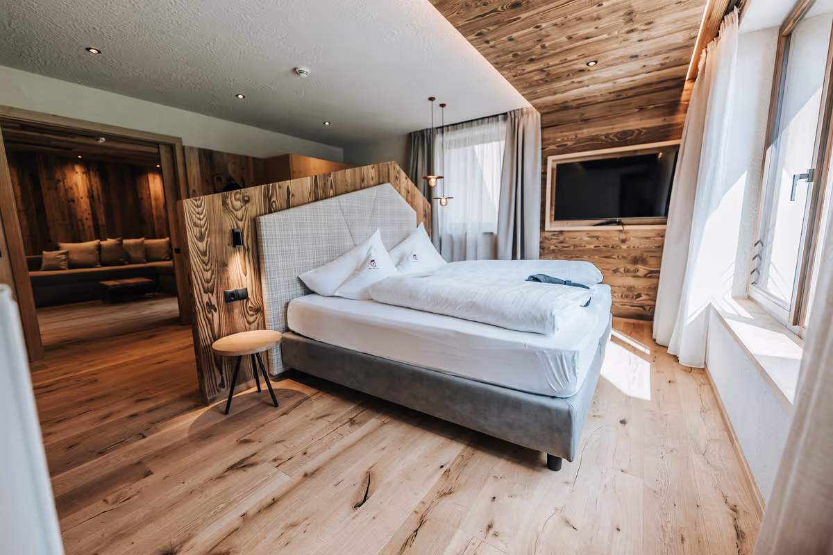 Ospitalità d'autore: Dentro le nuove suite e le aree wellness dell'Hotel Gassenhof