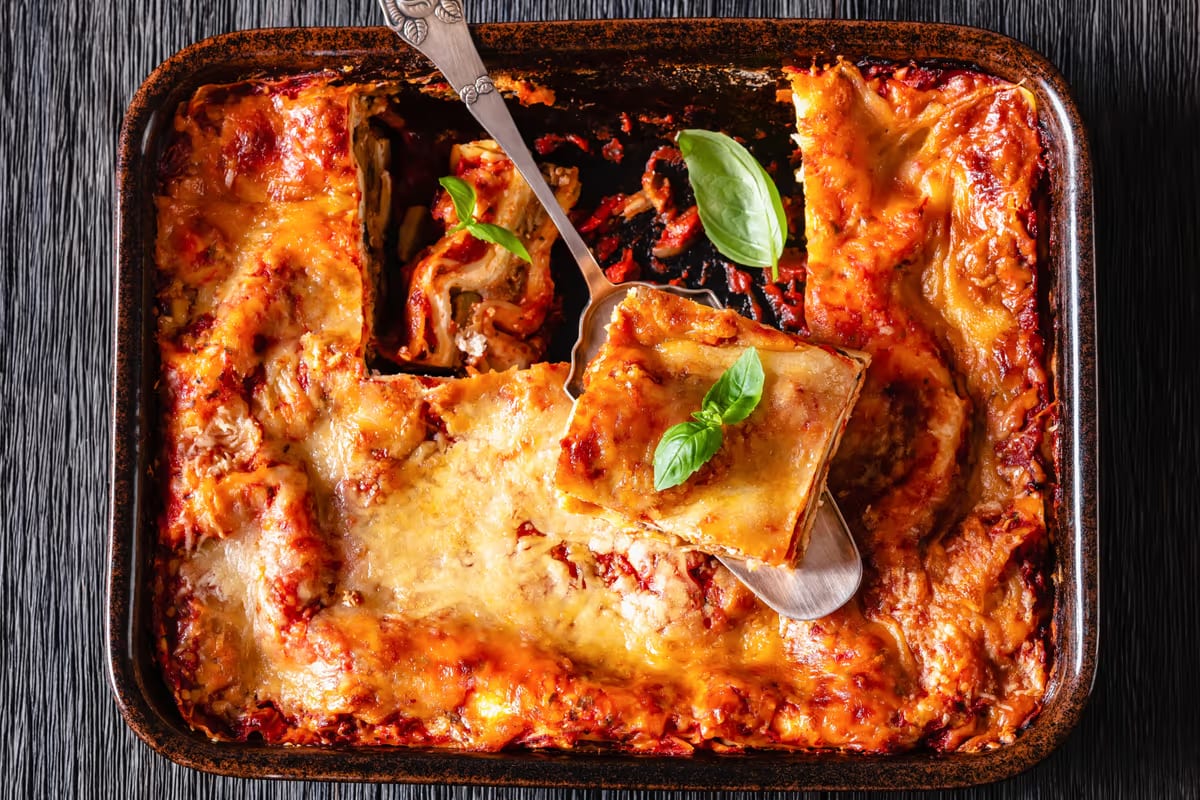 Perché la lasagna è più buona il giorno dopo? Ecco cosa accade nella teglia