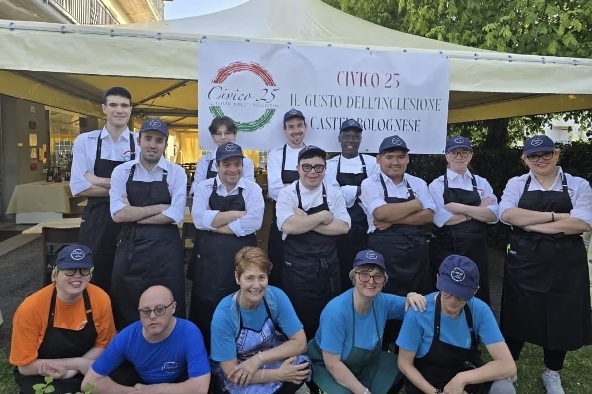 La migliore pizzeria di Ravenna per 50 Top Pizza dà lavoro a 14 ragazzi con disabilità