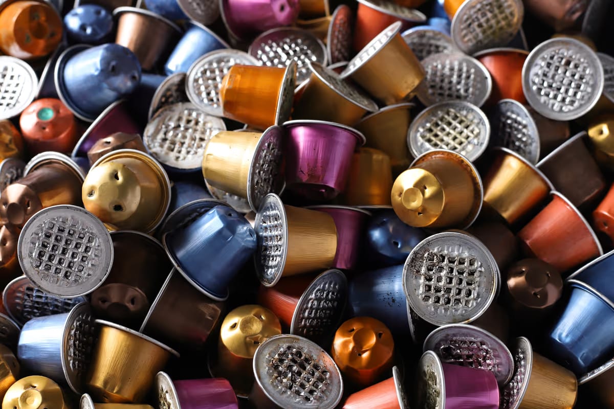 Le capsule di caffè diventano imballaggi: cosa cambia con la nuova norma europea
