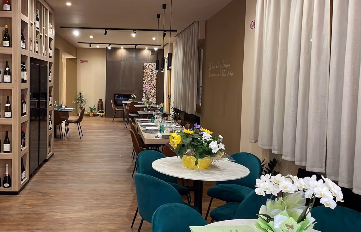 Un dettaglio della Sala dell'Osteria Stella di Masone