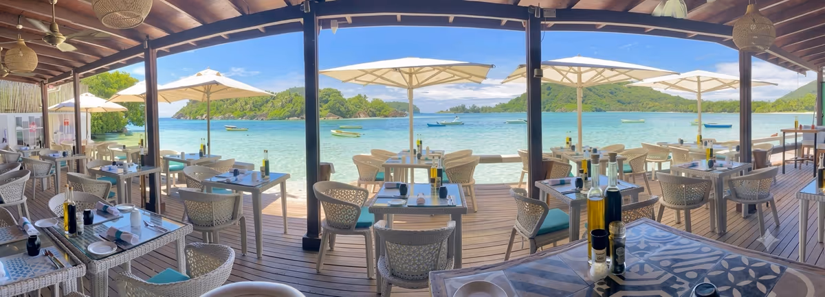 Seychelles, soggiornare nell'Eden si può: tra eco resort e cucina creola