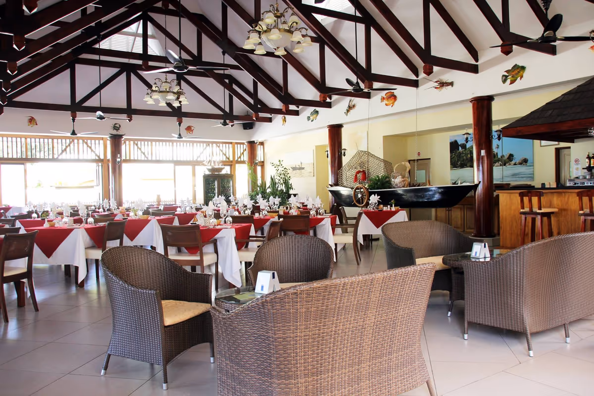 Seychelles, soggiornare nell'Eden si può: tra eco resort e cucina creola