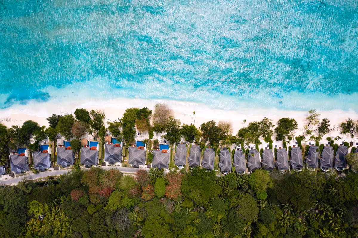 Seychelles, soggiornare nell'Eden si può: tra eco resort e cucina creola
