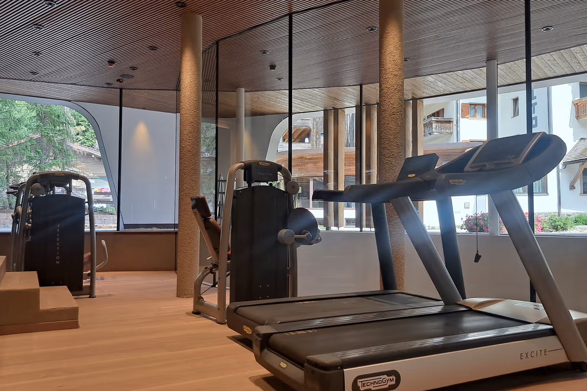 A Corvara apre una delle spa più grandi delle Dolomiti: oltre 2.000 m² di relax