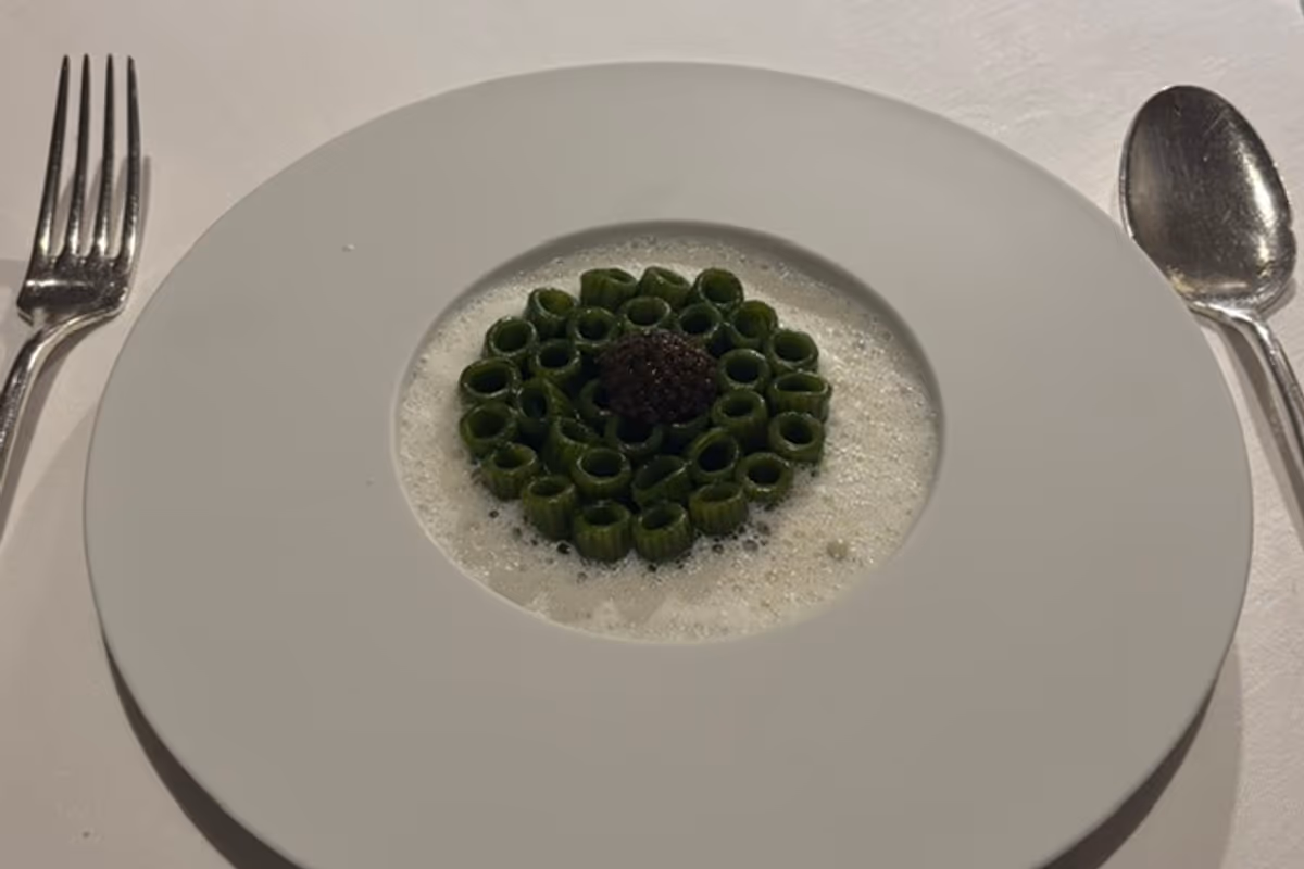 La cucina “multilingue” di Stelios Sakalis a Borgo San Felice Resort