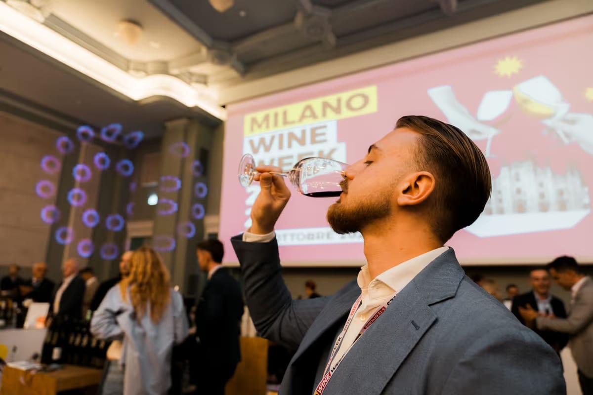 Milano Wine Week 2026 si espande, coinvolgendo musei, hotel e spazi culturali per eventi sul vino
