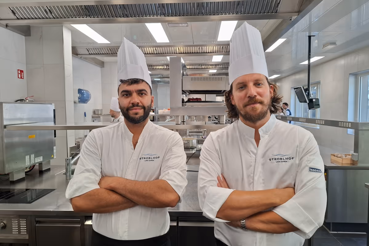 Lo chef Davide Marchetto (a destra) con il vice Massimo D'Antoni