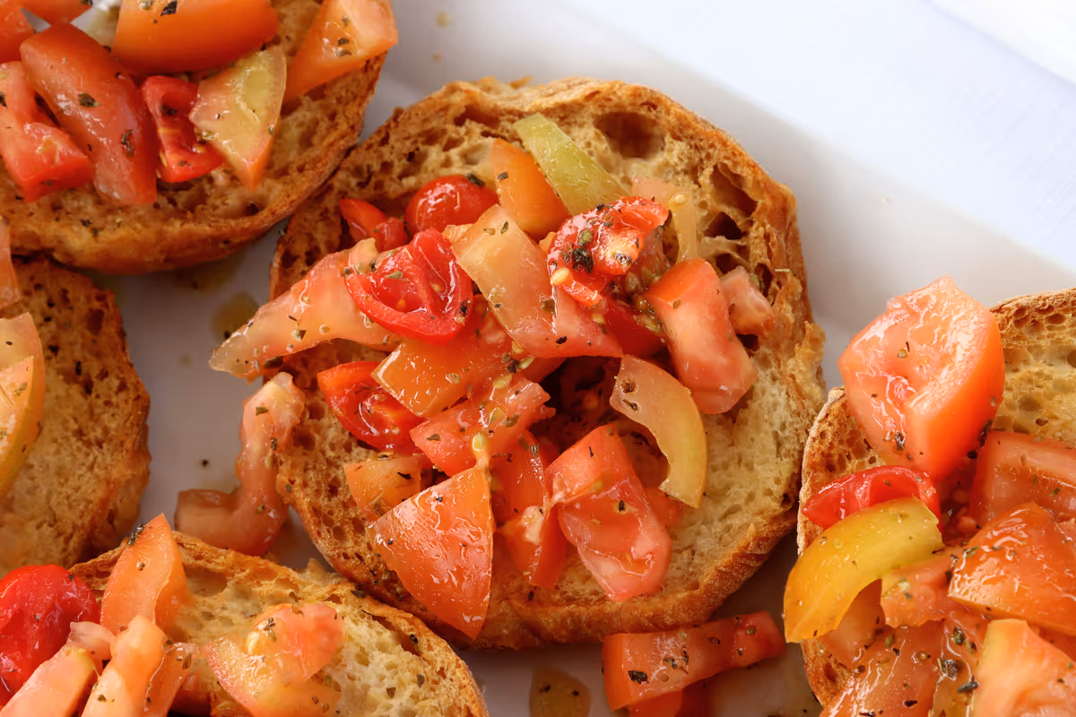La Puglia nel piatto: i sapori dell'estate raccontati da ricette e proverbi
