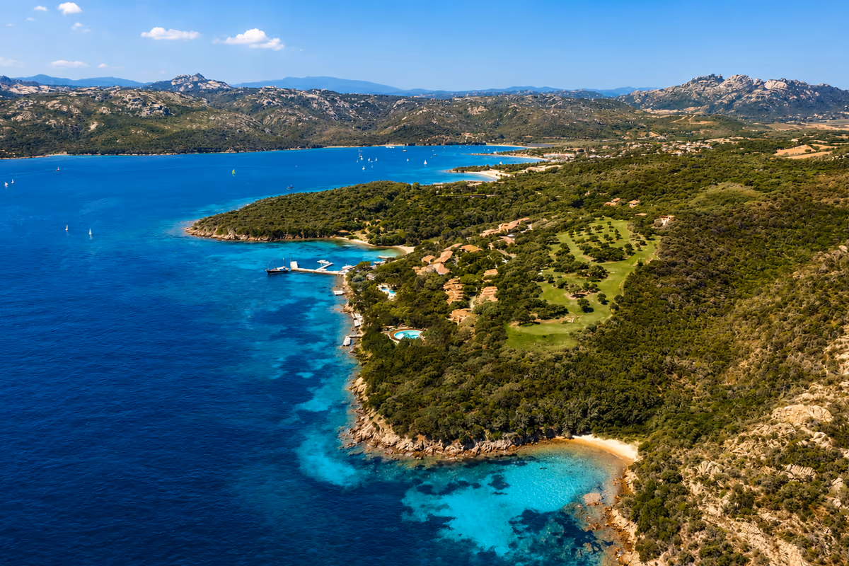 Vista sull'Hotel Capo d'Orso Thalasso & Spa