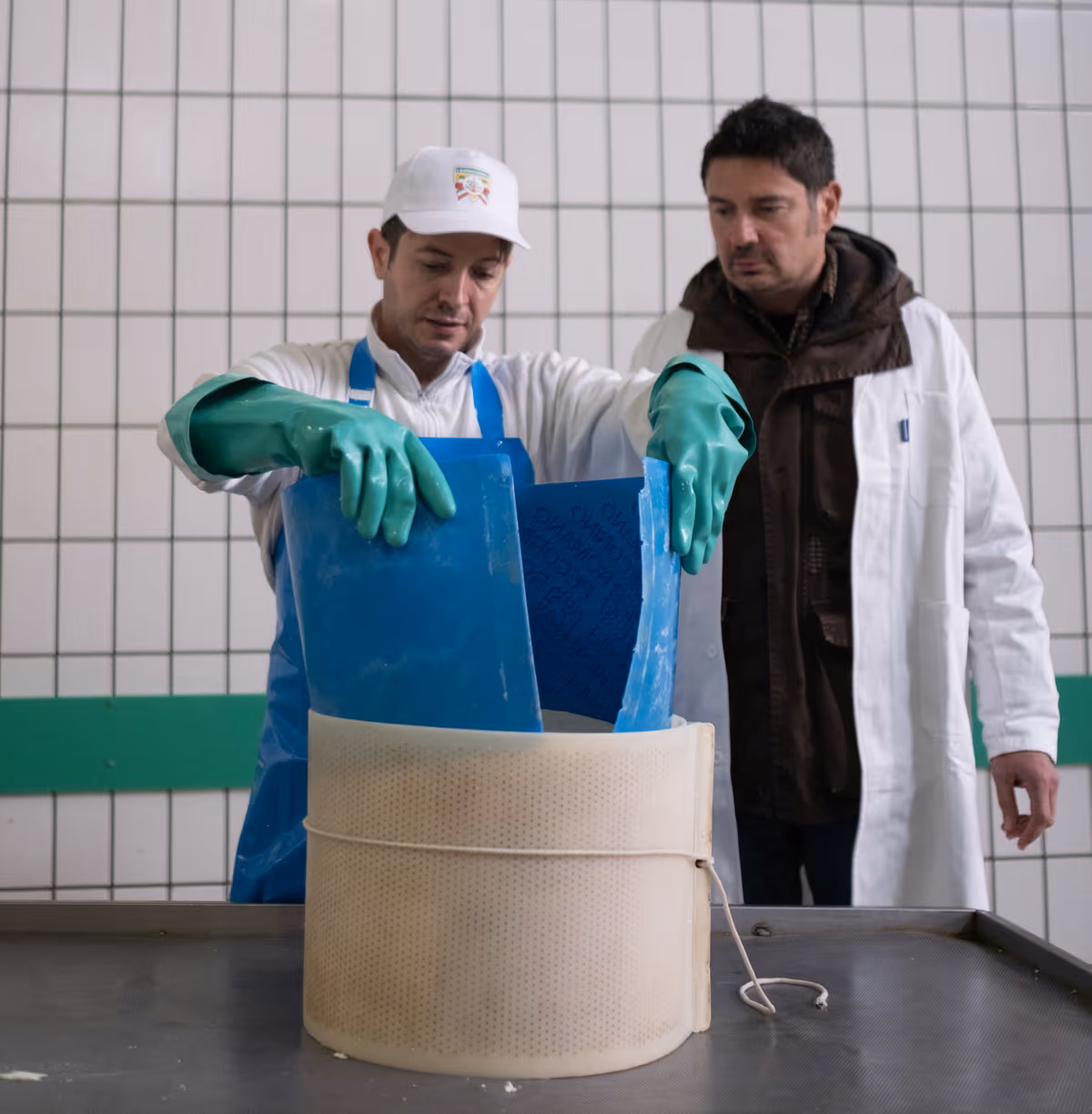 RIVISTA - Pecorino Romano, perché si chiama così se oggi si produce soprattutto in Sardegna