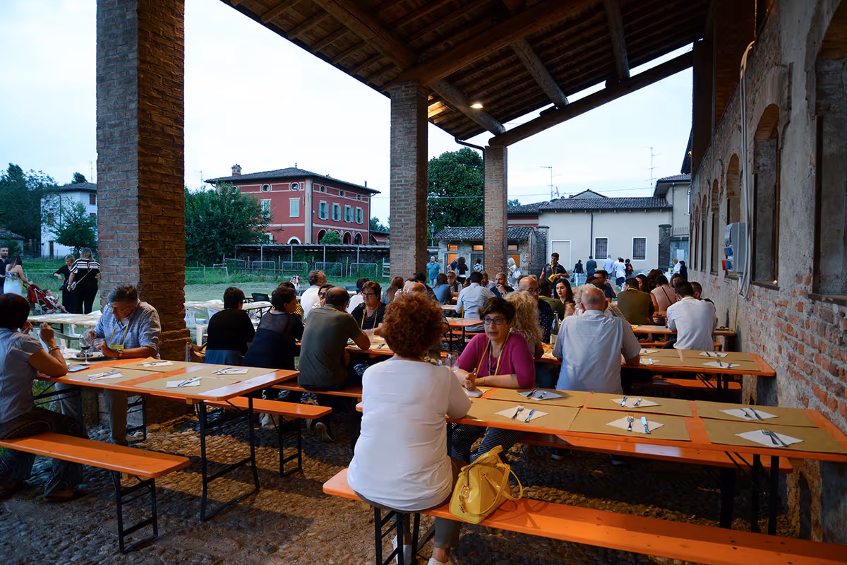 A Padernello torna la cena itinerante che si chiude dentro al Castello
