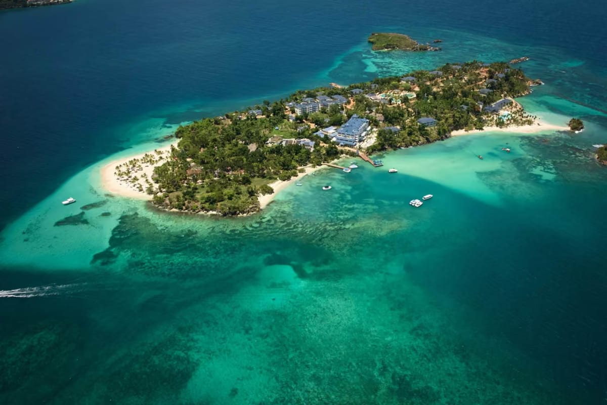 In Repubblica Dominicana c’è un’isola dove il lusso segue il ritmo della natura