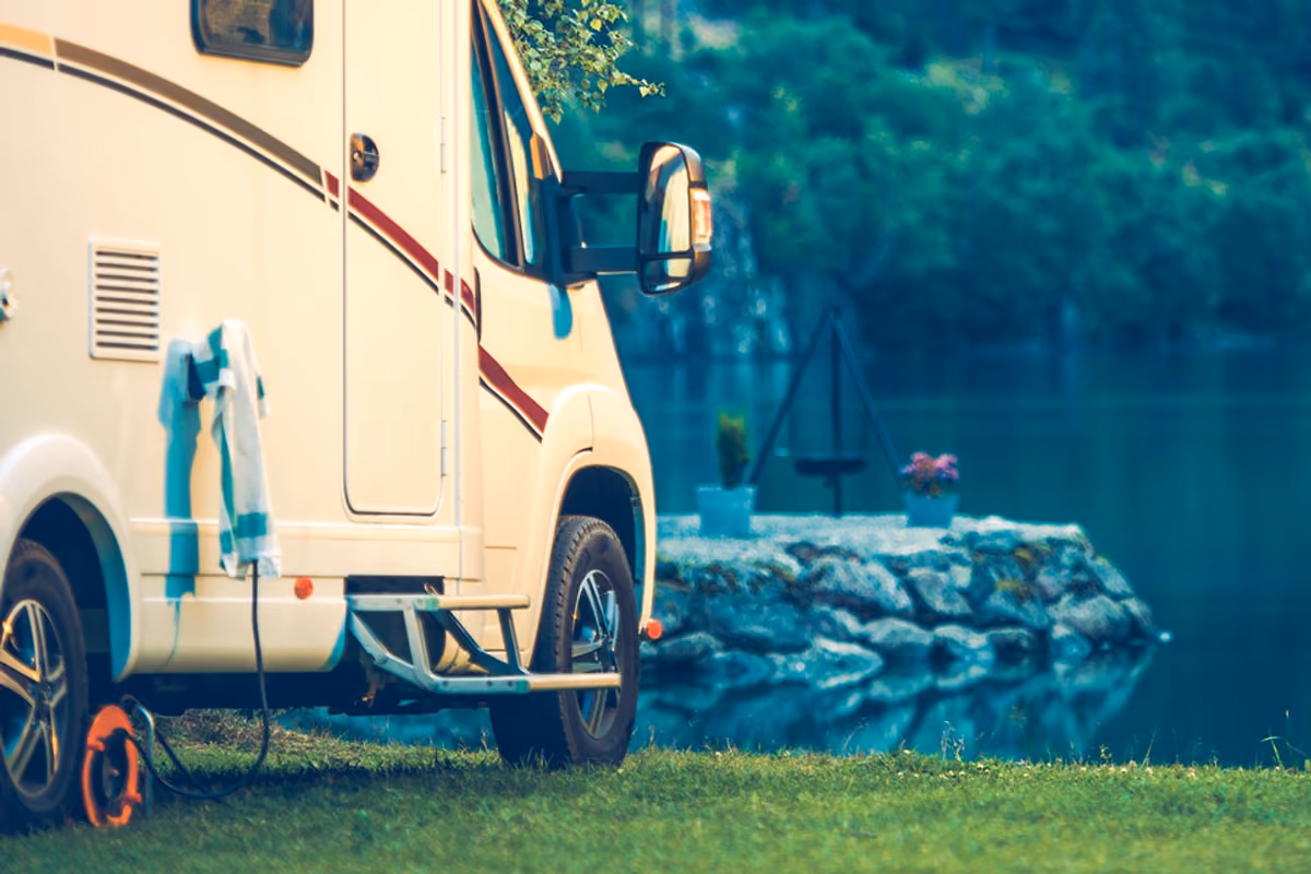In camper tra le Food Valley italiane: quattro itinerari dove il viaggio passa dalla tavola