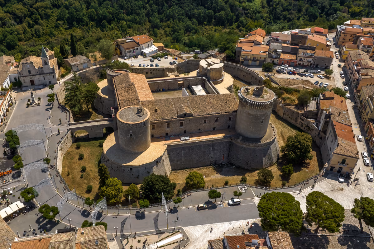 Il Castello Pirro del Balzo visto dall'alto