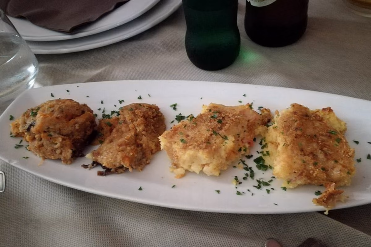Pesce sciabola impanato e fritto