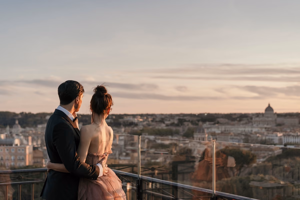 Dall'aperitivo all'Afternoon Tea : a Roma un rooftop cambia con le stagioni