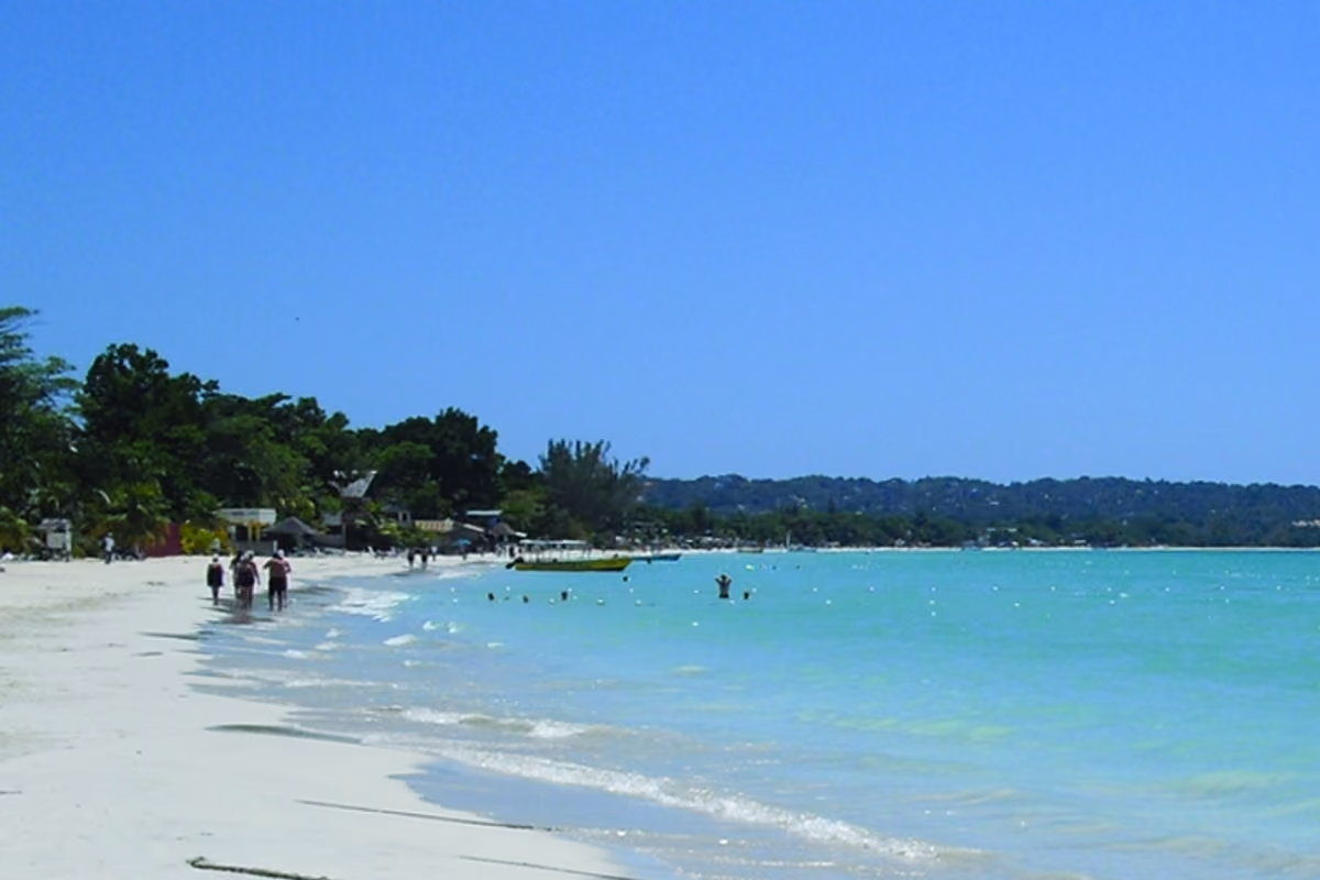 Giamaica: ristoranti, dimore da mito e boutique hotel nell’isola del reggae