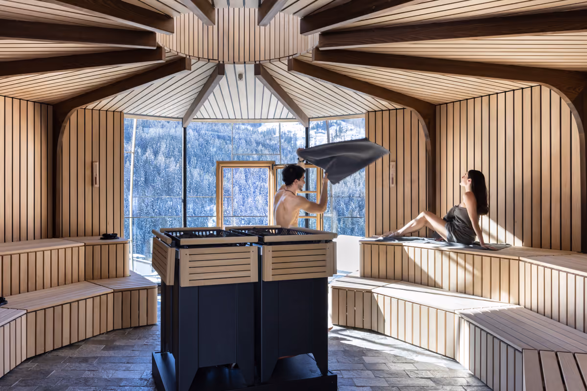 Il resort in Alta Badia dove il tramonto si beve dalla SkyPool