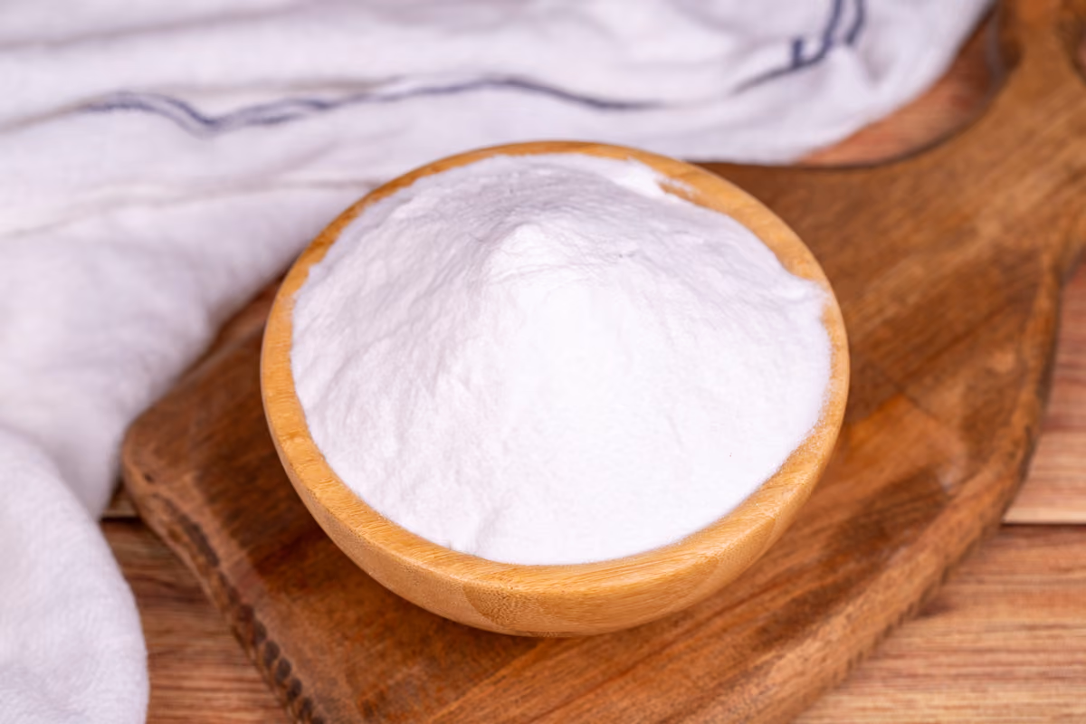 Nella lievitazione chimica l’aumento di volume dell’impasto è ottenuto attraverso reazioni che producono anidride carbonica, senza ricorrere alla fermentazione del lievito
