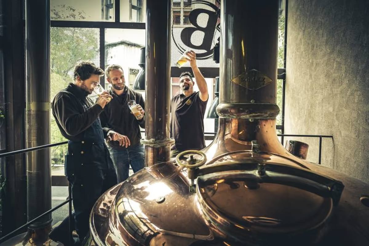 A Bolzano si producono 30 tipi di birra: il birrificio che ha raggiunto 4.500 ettolitri