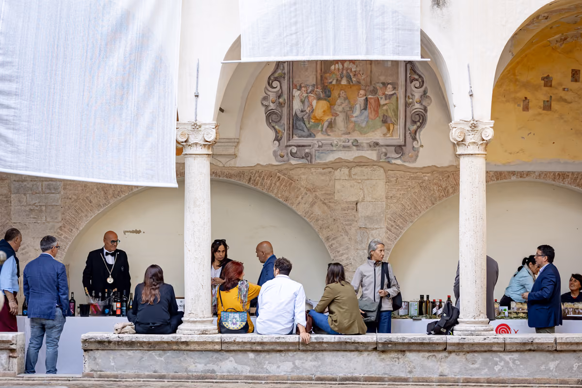 Ad Amelia torna il festival che racconta olio, vino e prodotti locali del territorio