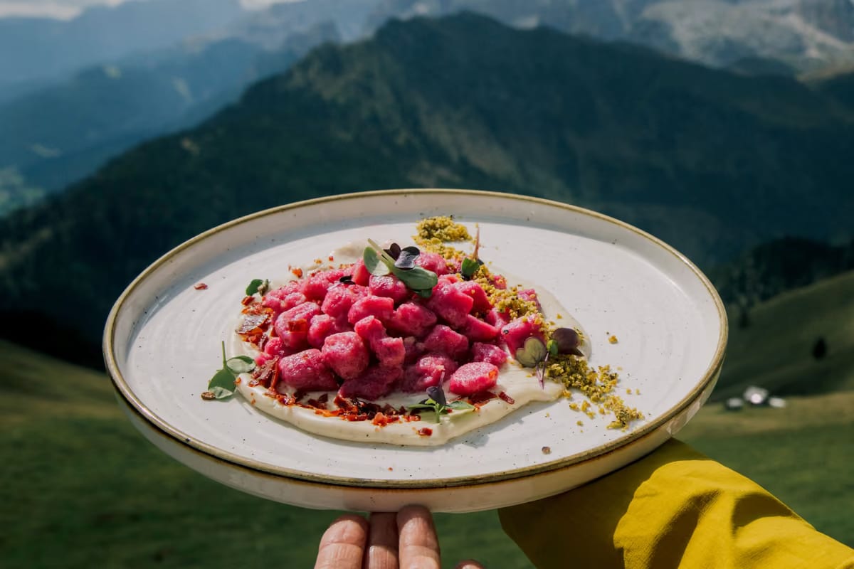 In Val di Fassa, una settimana con “I Menù” per scoprire le Dolomiti a tavola
