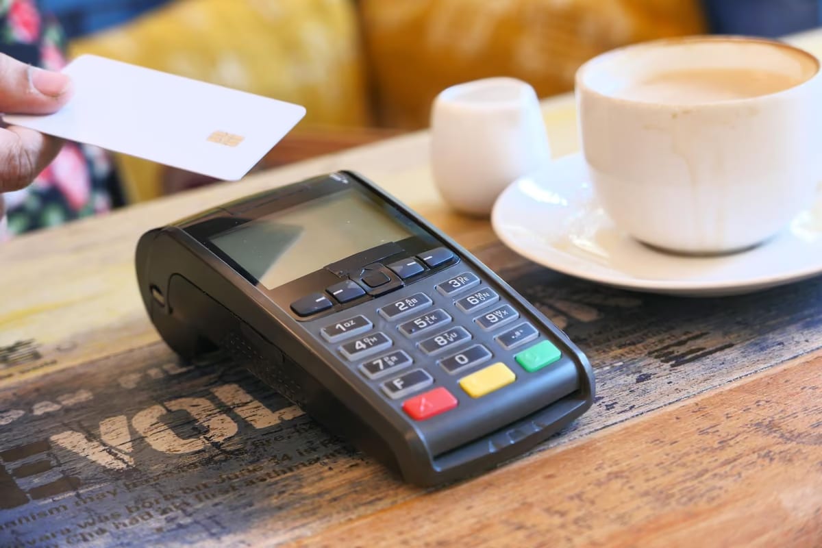 Euro digitale, la Banca d'Italia apre alle commissioni zero sui micropagamenti