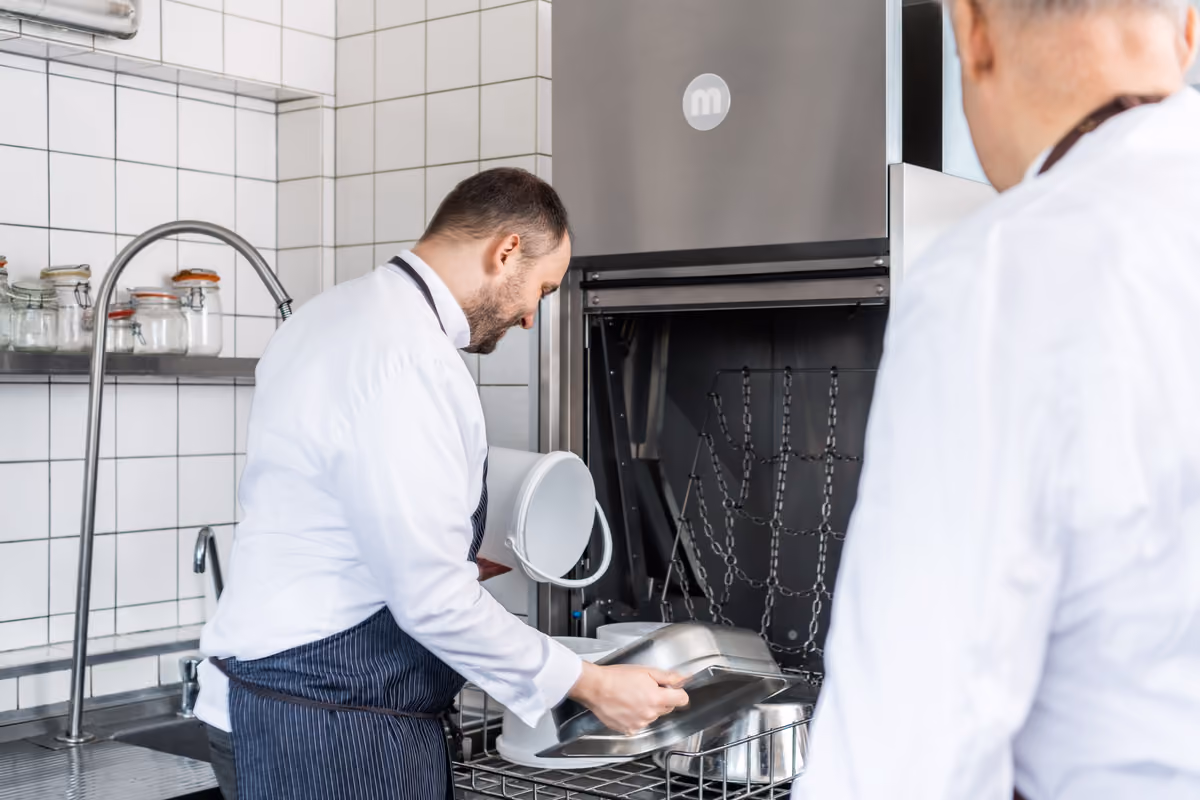 Maggior automazione significa minor lavoro fisico per l'addetto, che può preoccuparsi di altre attività