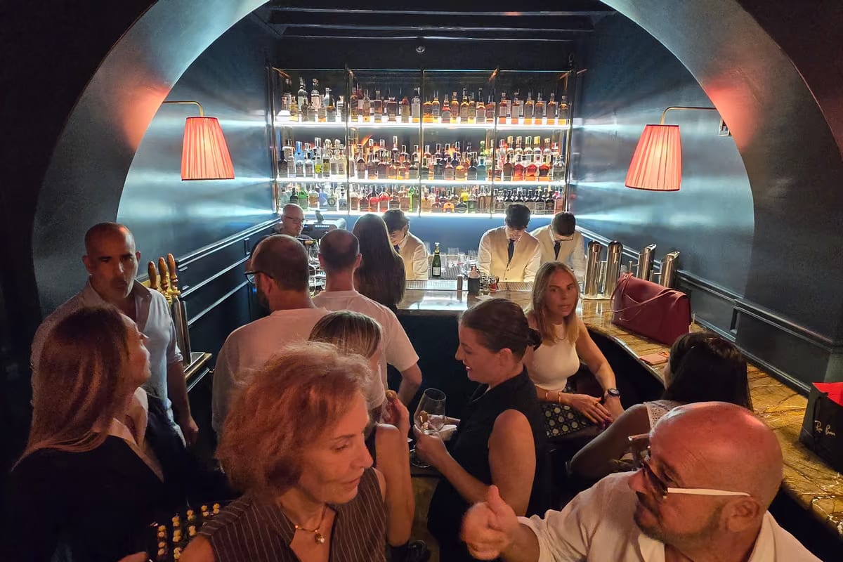 Jerry Thomas fa tris a Roma: il nuovo HausBar unisce cocktail e alta orologeria