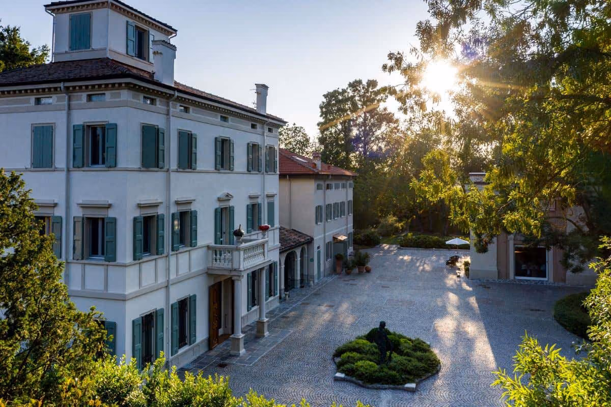 50 Best Hotels 2026: il Rosewood Hong Kong resta 1°, il Passalacqua 5° e migliore d’Europa