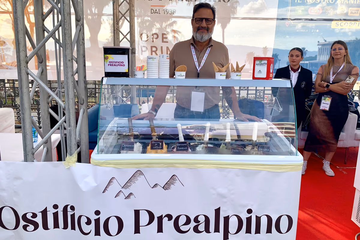 Diego Zanoli, amministratore di "Ostificio Prealpino dal 1938"