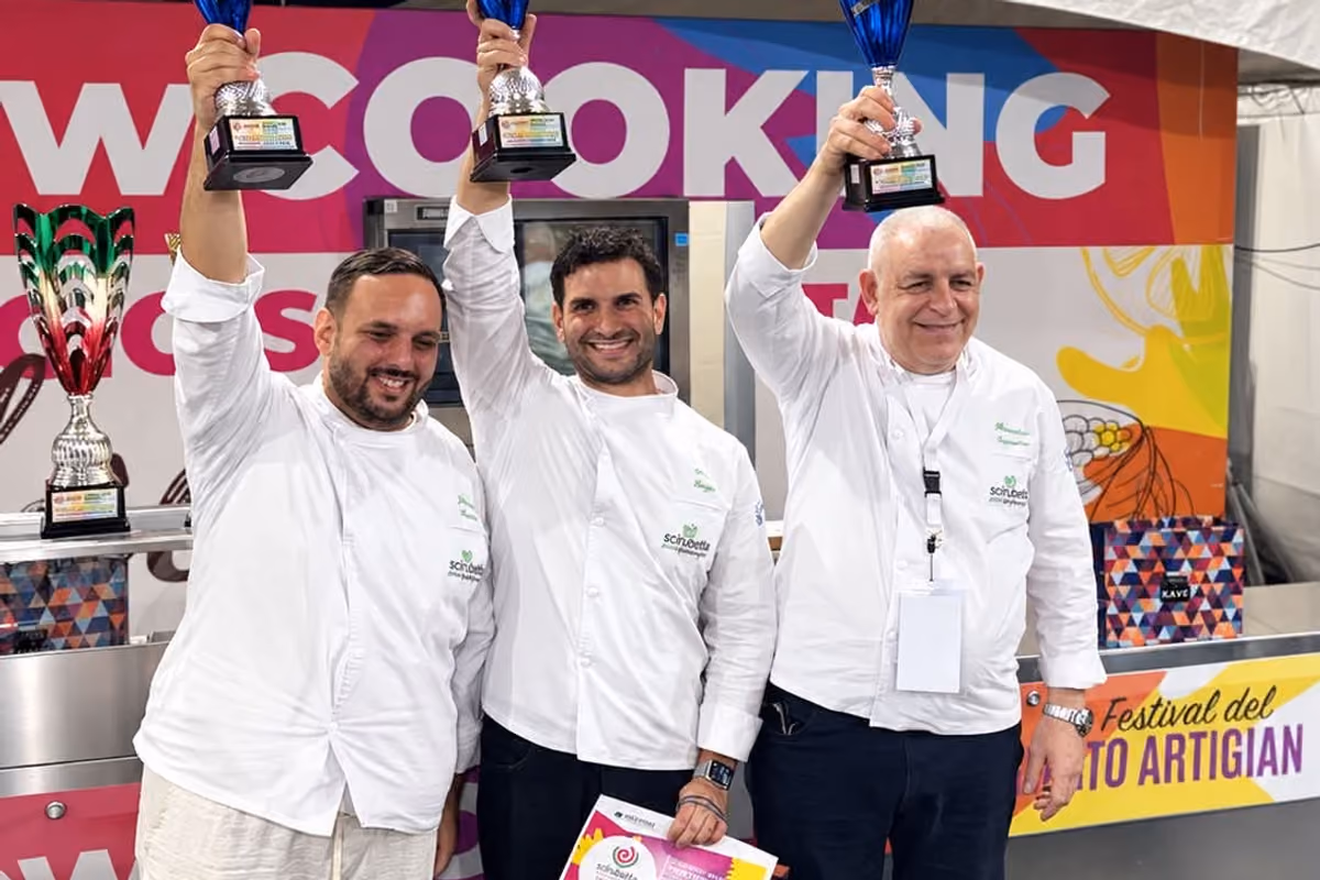 Giuria popolare: Giorgio Lanza, il vincitore Mirco Errigo, Alessandro Squatrito