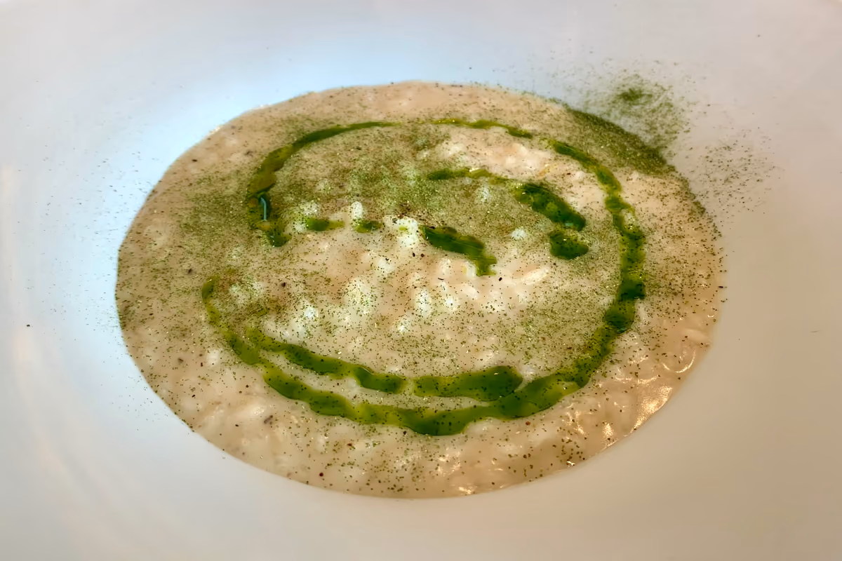 Il Riso Carnaroli "Selezione Dama", cacio e pepe, gamberi rosa e fichi di Andrea Aprea