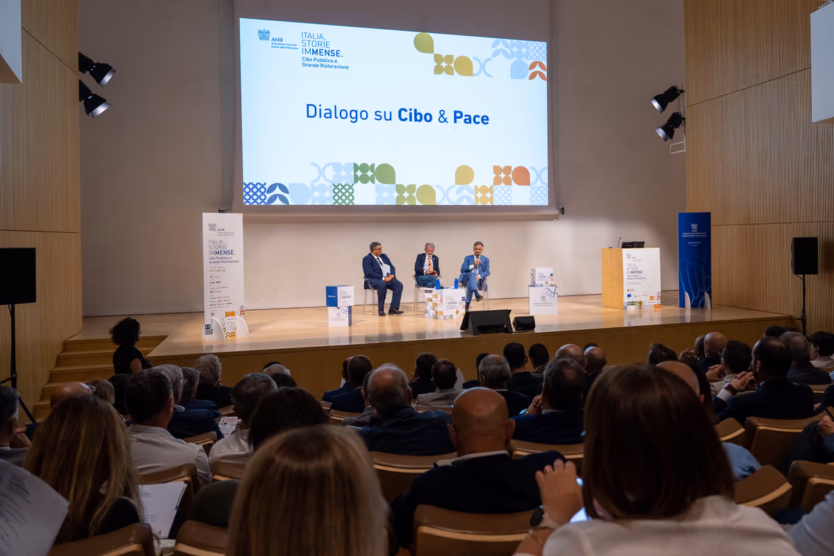 La ristorazione collettiva conta sempre di più e la politica comincia a prenderne atto
