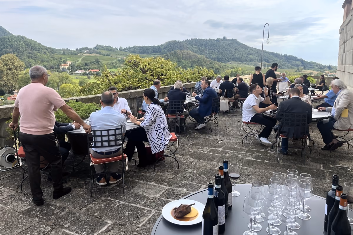 La degustazione del Torresano di Torreglia