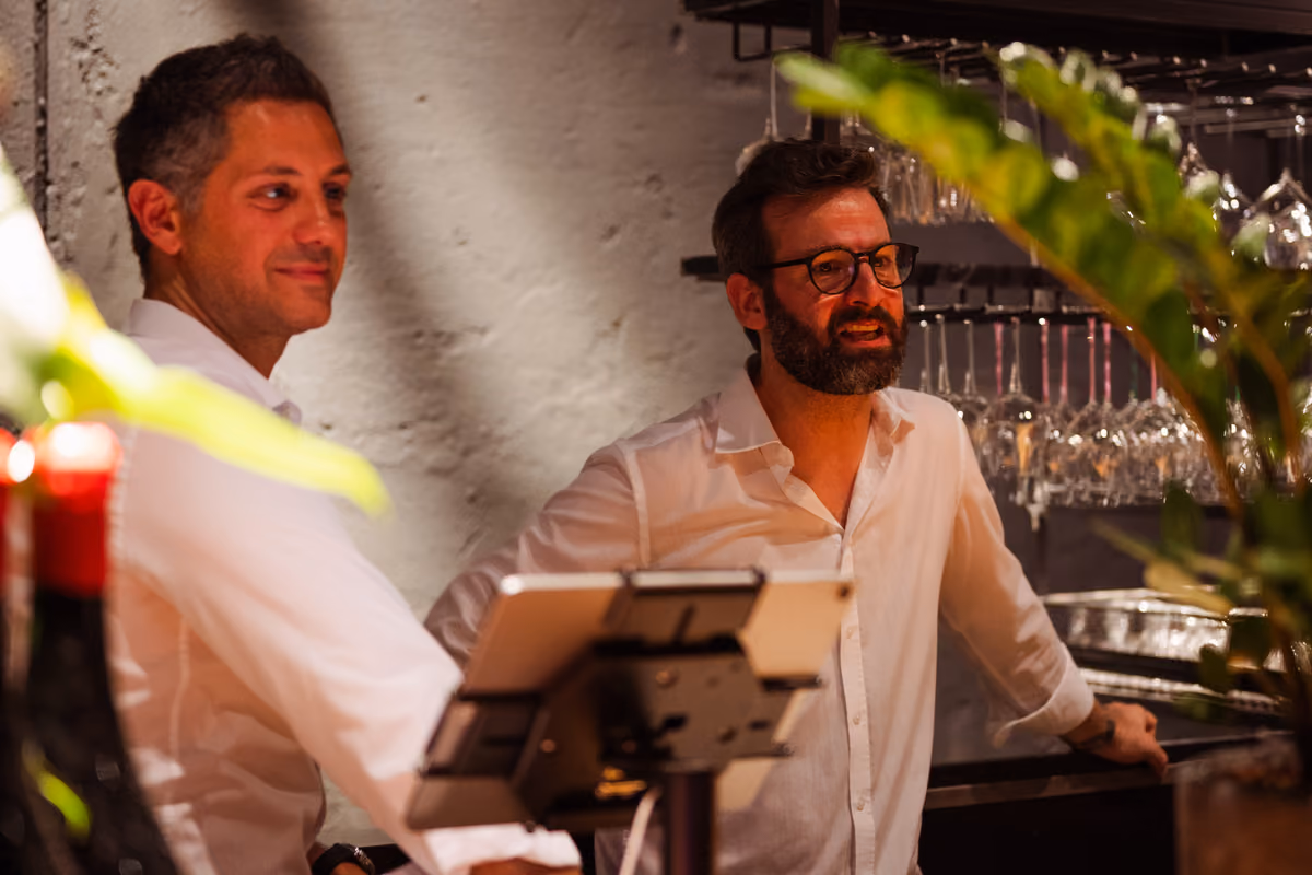 Ruggero Del Zotti e Roberto Nisoli, hanno preso in gestione lo storico Nosh trasformandolo in Nosh by Ribelle