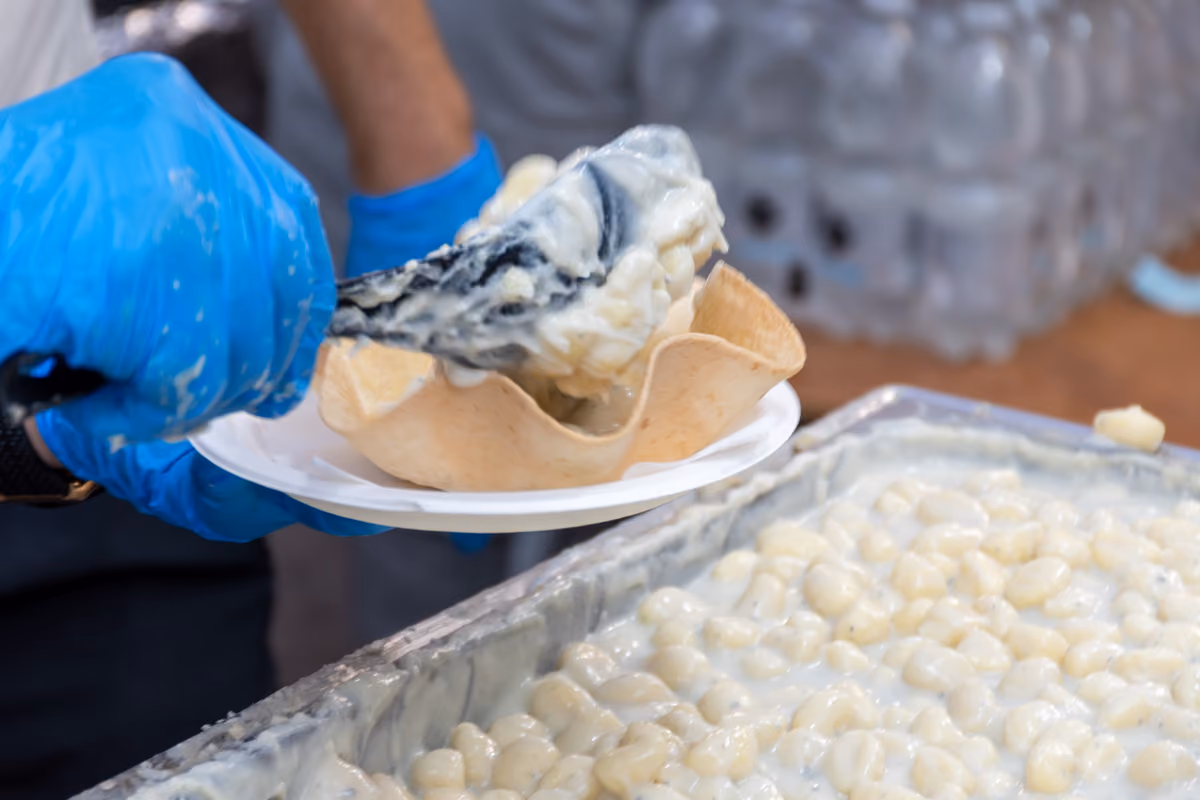 Coinvolgere i ristoranti aiuta a prolungare gli effetti della sagra, lasciando al territorio un'eredità economica duratura