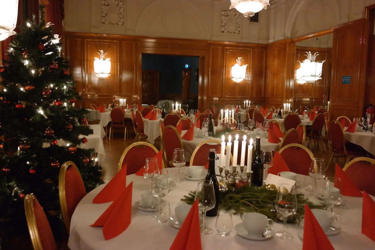 In Svezia c'è un hotel di spie e avventurieri dove il Capodanno si festeggia due volte