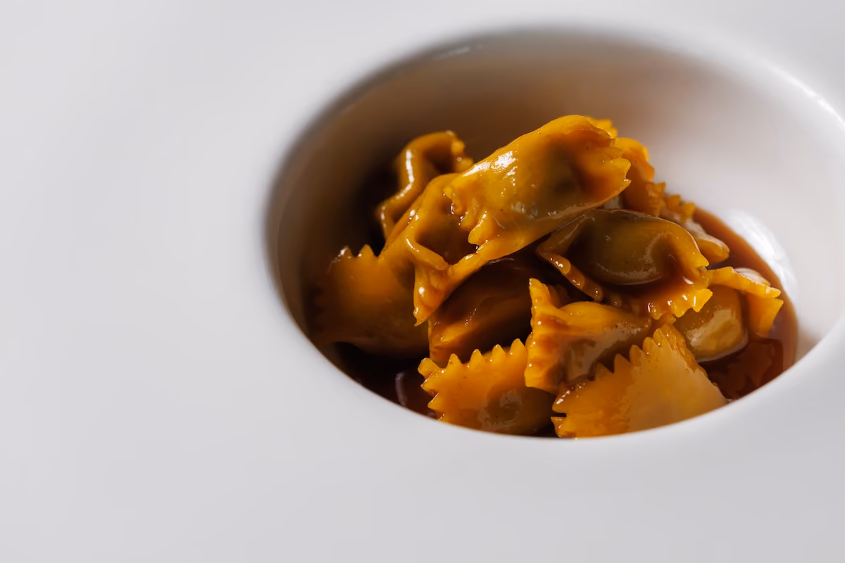Tra i vigneti di Barbaresco c'è un ristorante dove gli abbinamenti vanno oltre il vino