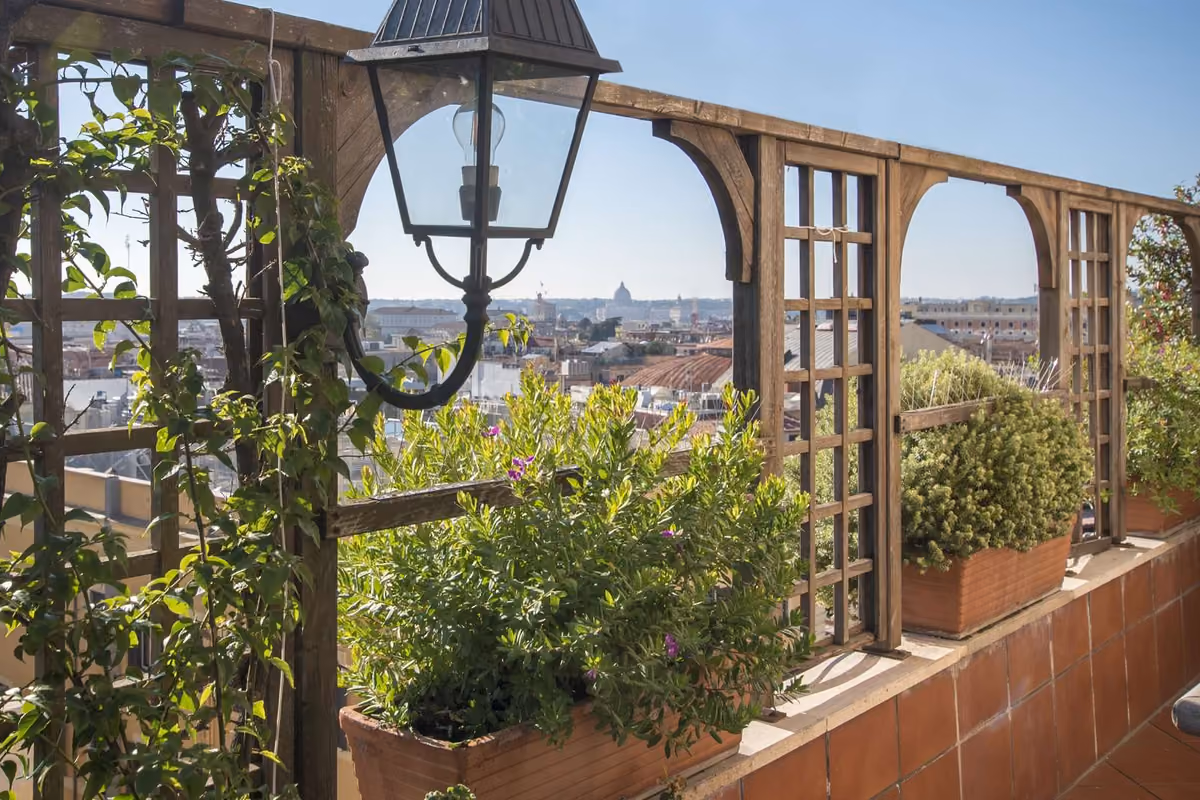 L'estate continua sul roof garden dell'Hotel Diana di Roma con il nuovo menu Light&Fast