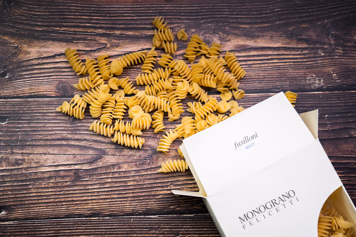 Fusillo allo sgombro di Monograno Felicetti