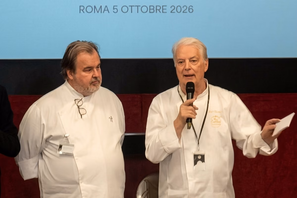 Pierre Hermé (a sinistra) insieme ad Iginio Massari