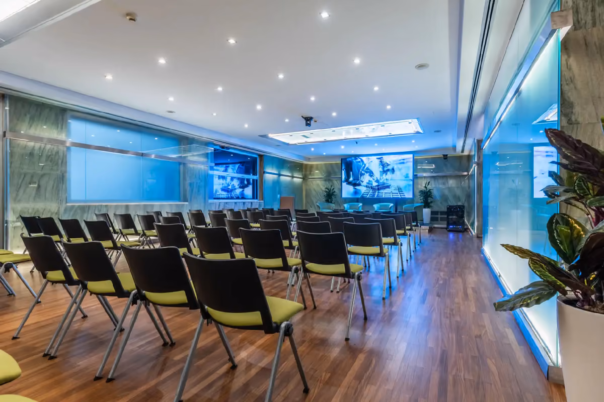 Una sala meeting del Royal Hotel Santina di Roma