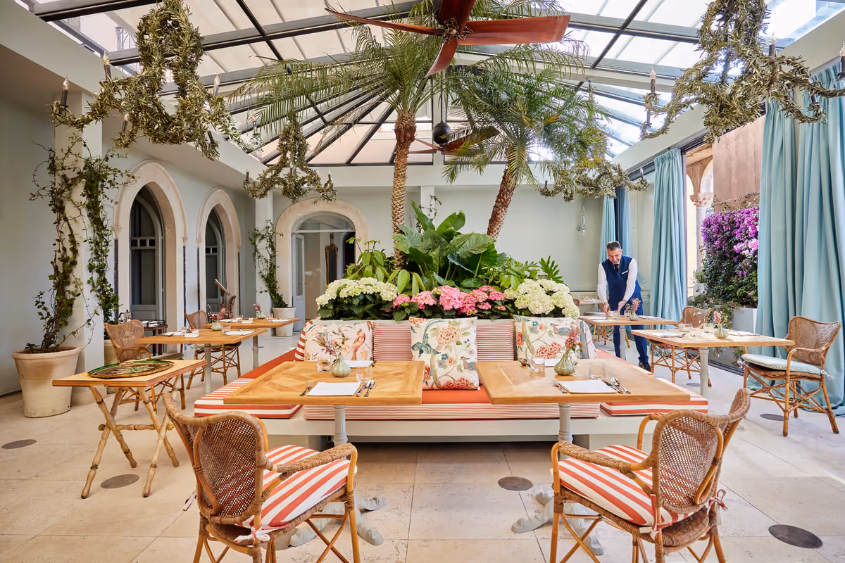 Palazzo Vecchio Taormina accende i riflettori sul ristorante Monsù